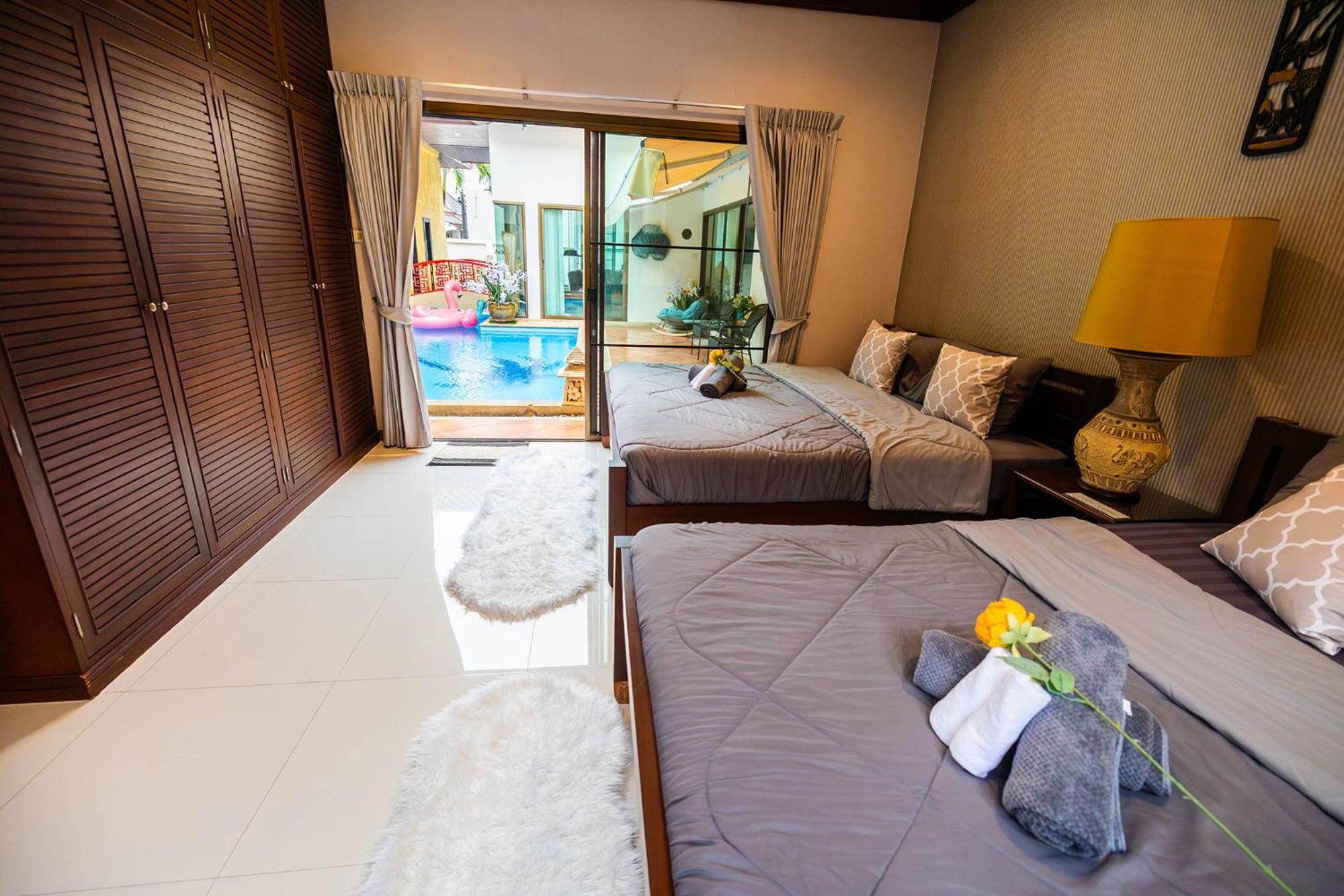 November T Pool 2 Villa Jomtien Beach